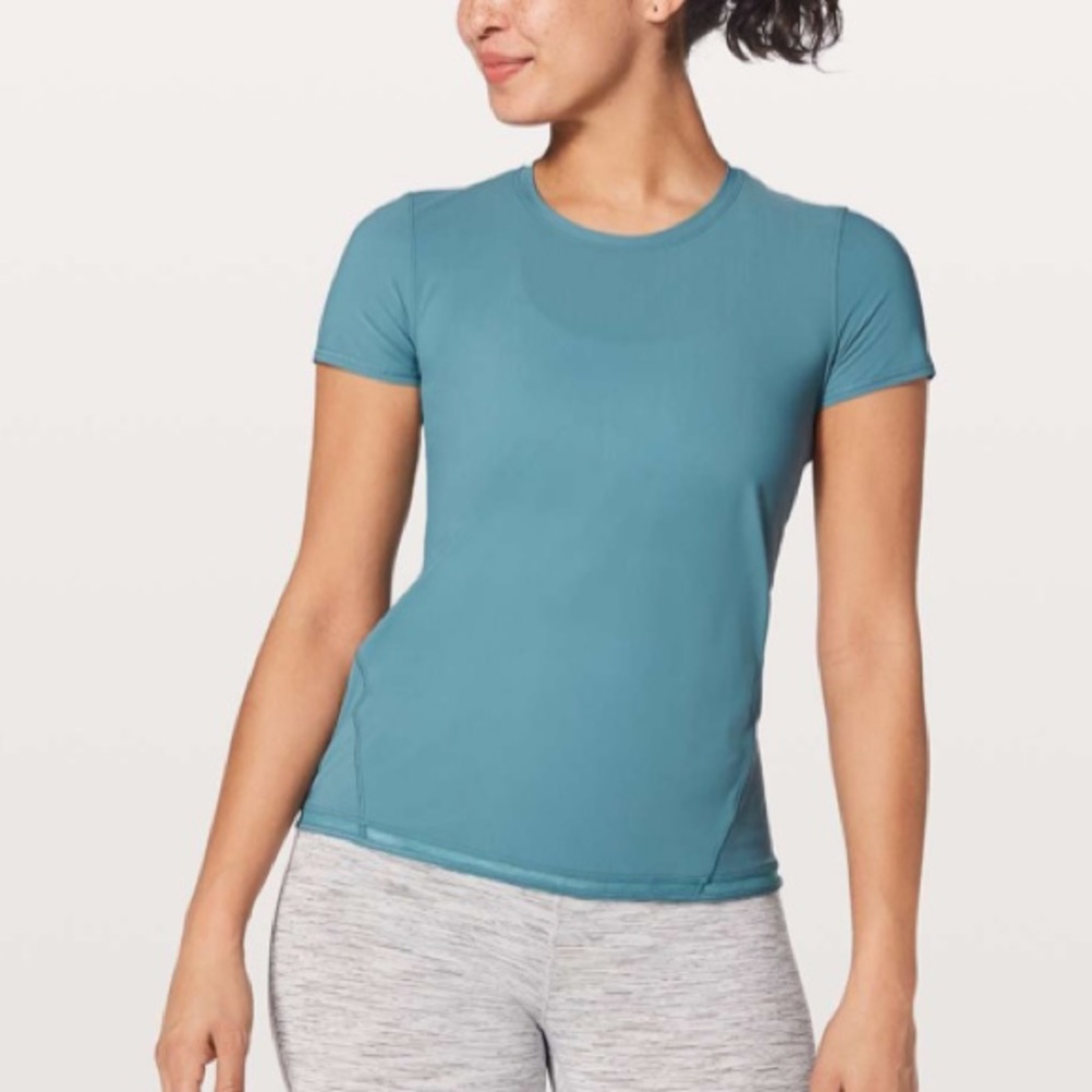 Lululemon Into the Sun Tee Persian Blue - Picture 3 of 10